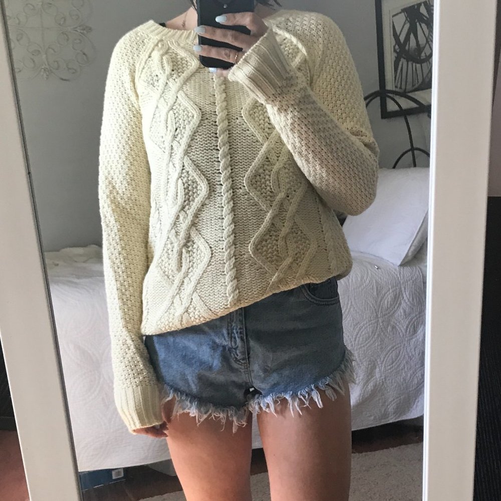 Chunky Cream Knit Sweater with Tags!!